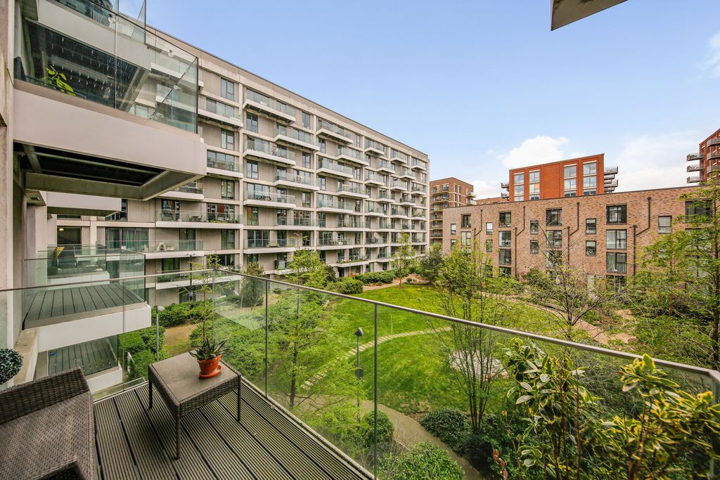 Property photo 1 of 19