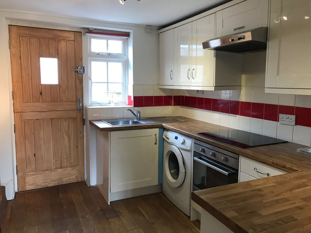 Property photo 3 of 8 Img_0561