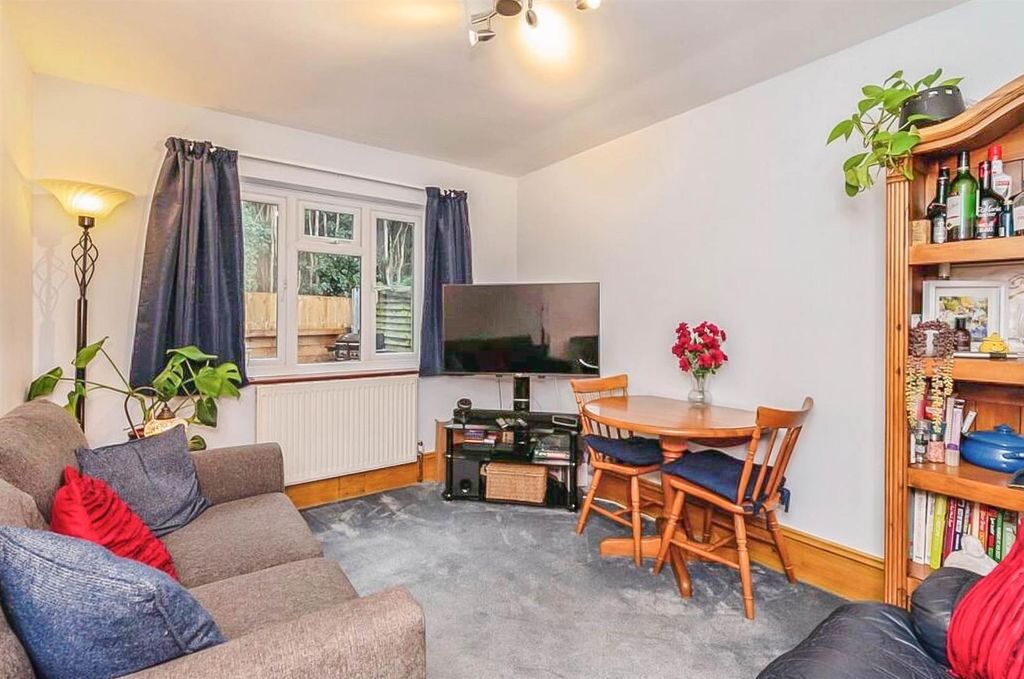 Property photo 2 of 10 Img_1675.Jpg