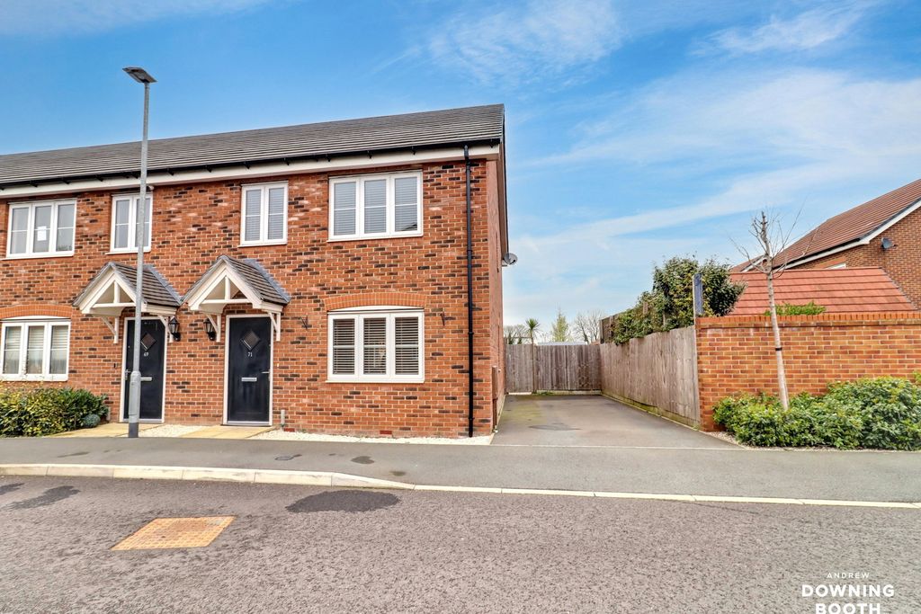 Property photo 1 of 24