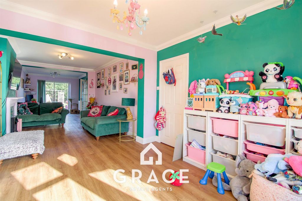 Property photo 2 of 17 Untitled_Hdr-4.Jpg