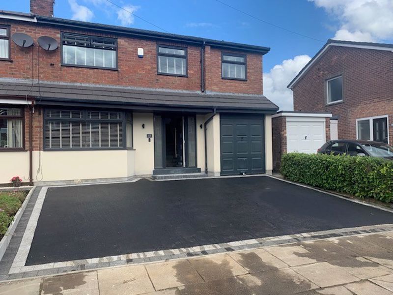 Property photo 1 of 17 External