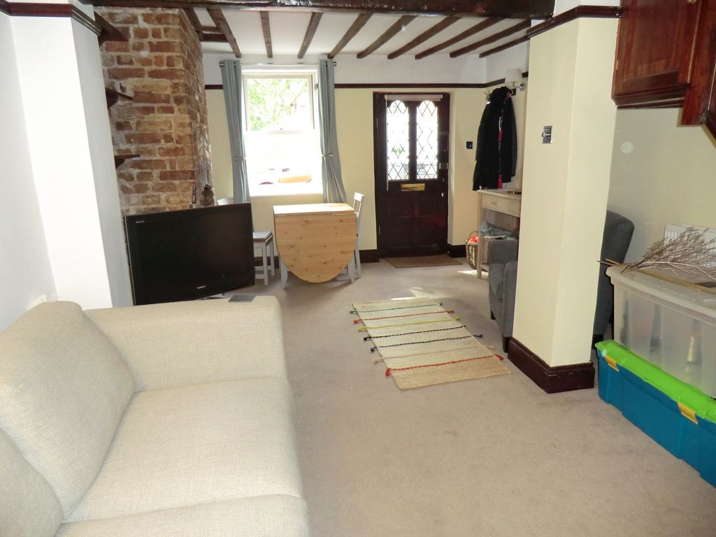 Property photo 2 of 7
