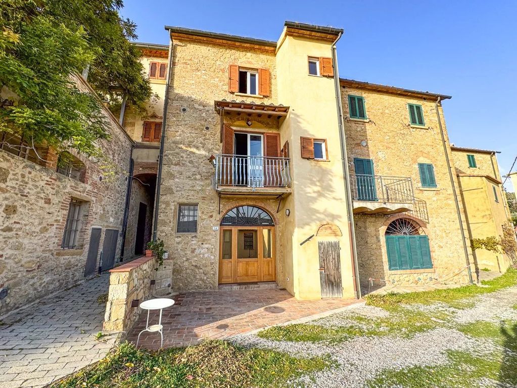 Property photo 1 of 29