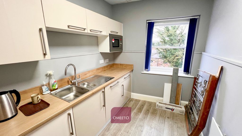 Property photo 3 of 4 Shared Kitchen
