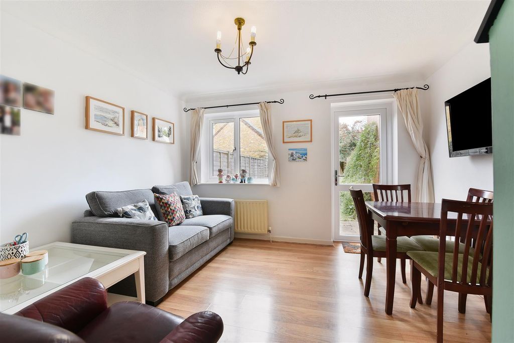 Property photo 2 of 14 Ph17_6310306.Jpg