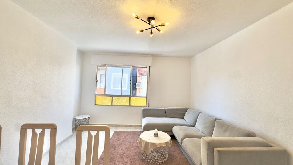 Property photo 2 of 30