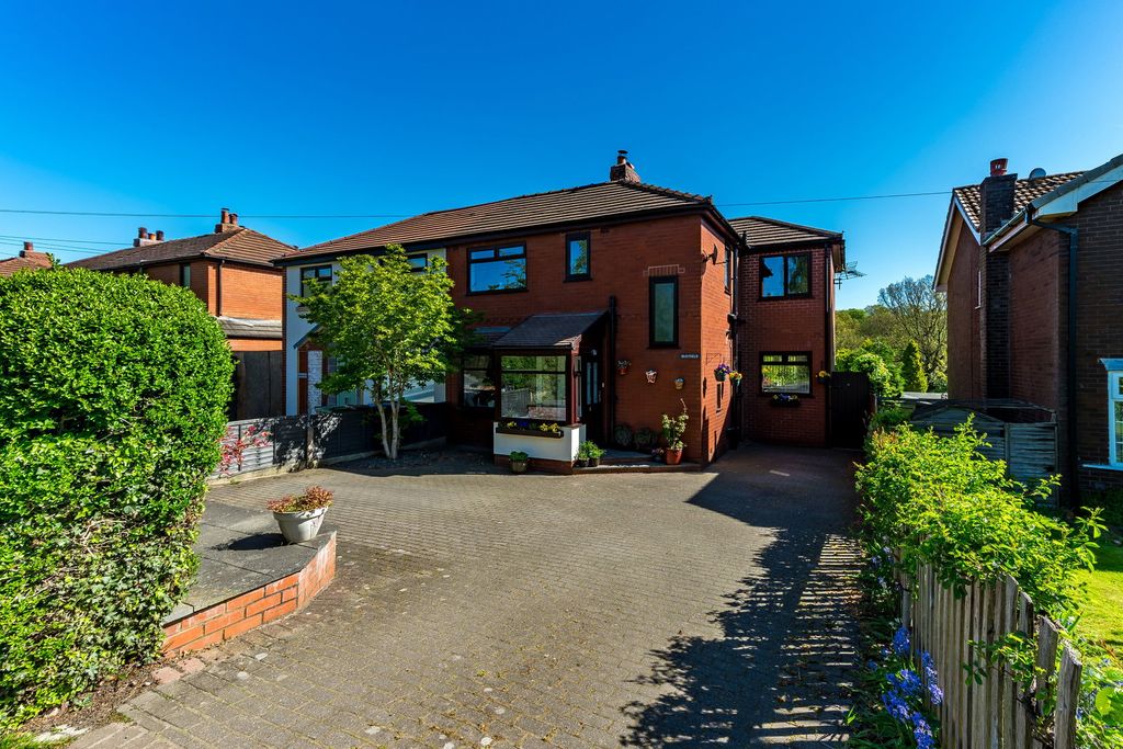 Property photo 1 of 37