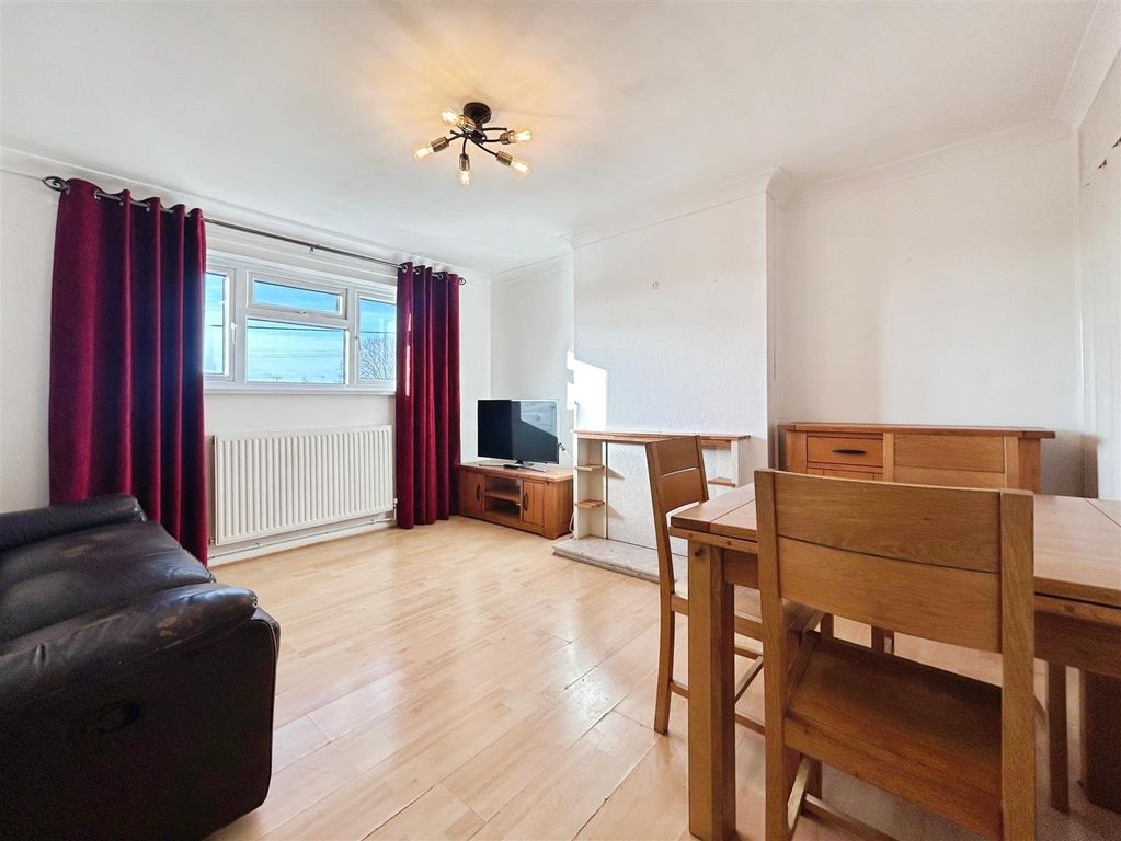 Property photo 2 of 12 041B3Efb-Img_6489.Jpg