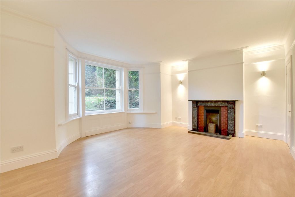 Property photo 2 of 15 Picture No. 06