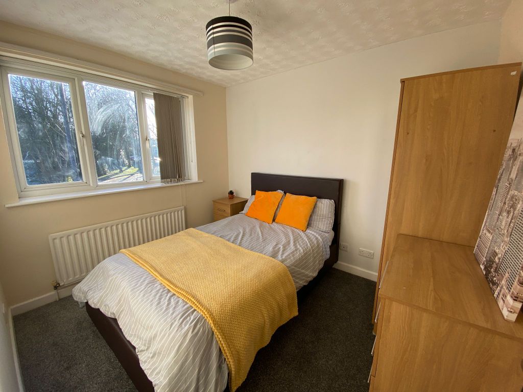 Property photo 1 of 7 20A Jacks 5