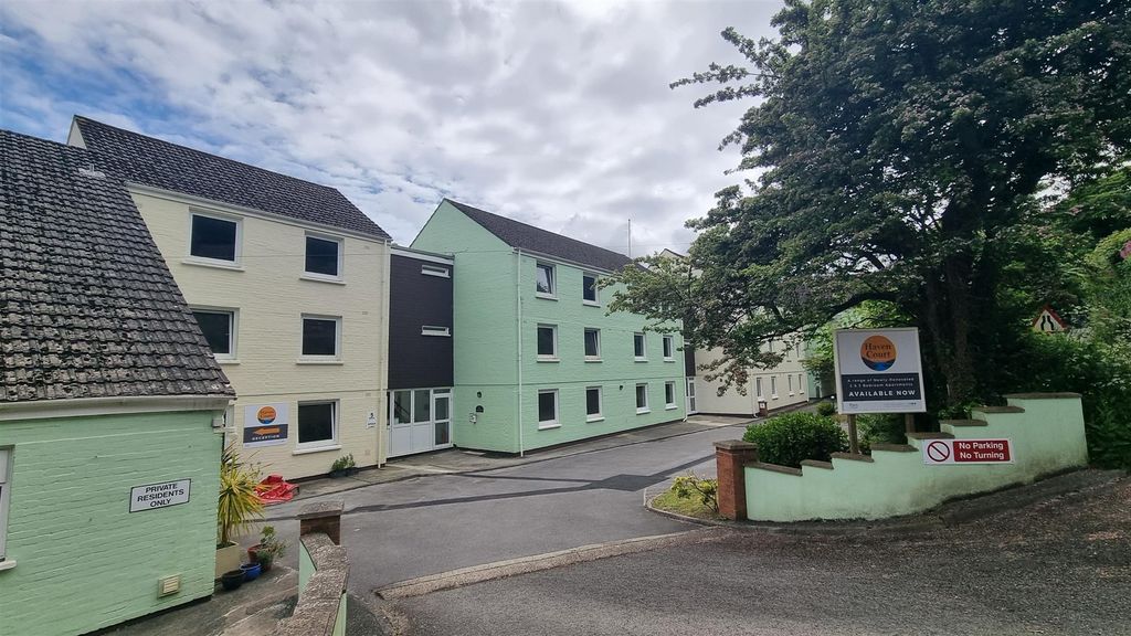 Property photo 1 of 10 Haven Court 1.Jpg