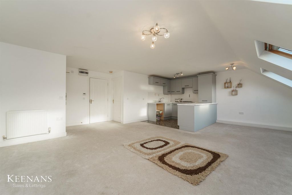 Property photo 2 of 12 2.Jpg