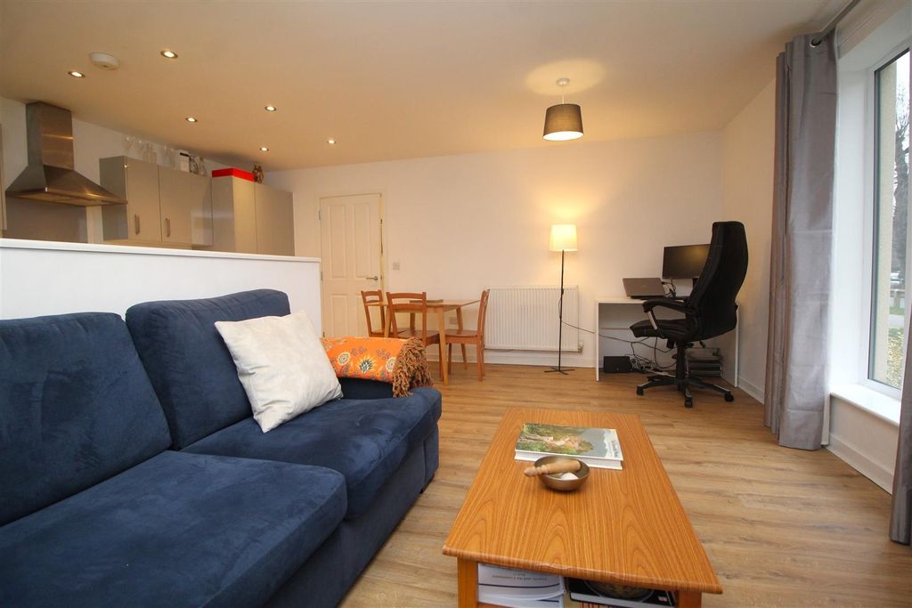 Property photo 3 of 12 Living Area 2.Jpg