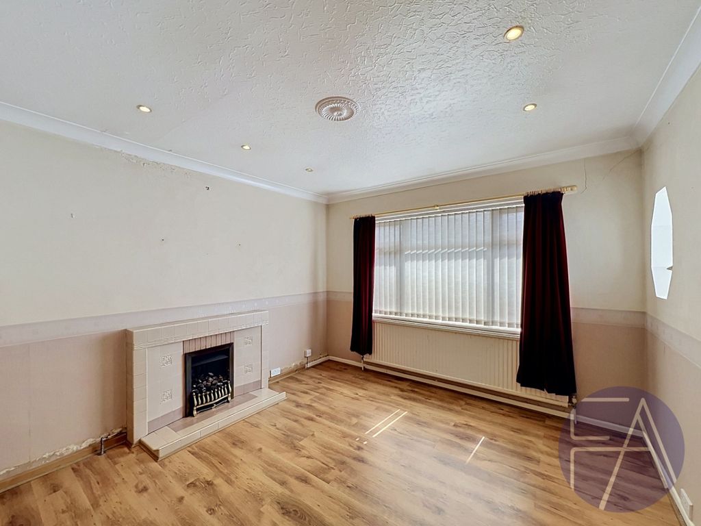 Property photo 2 of 12 5131754