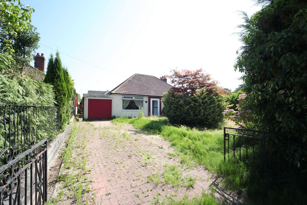Property photo 2 of 30