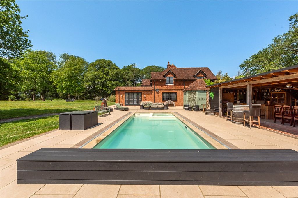 Property photo 2 of 10 Picture No. 51