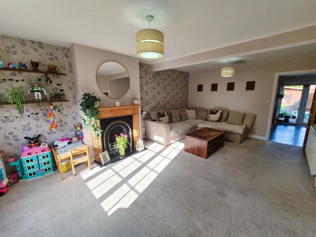 Property photo 3 of 23