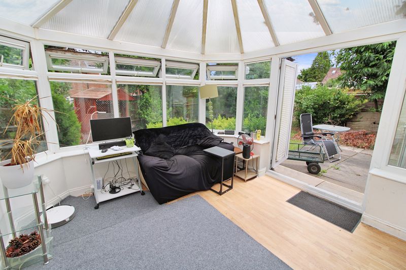 Property photo 3 of 17 Photo 18