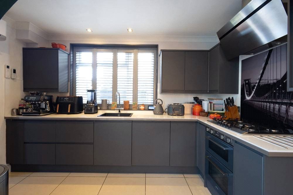 Property photo 2 of 22 Picture No. 07