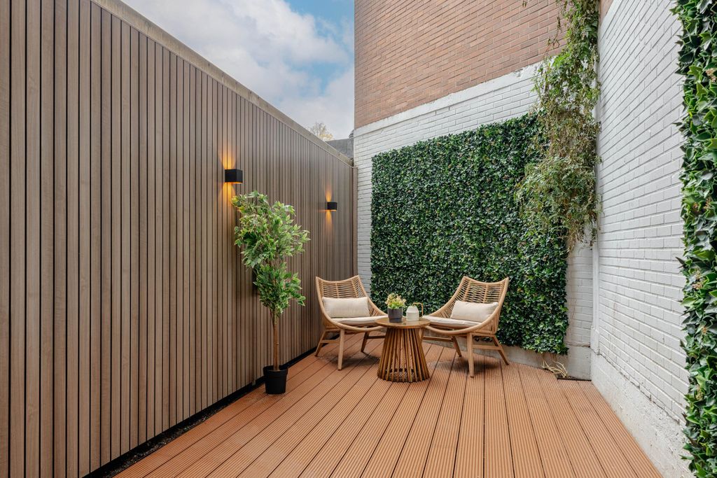 Property photo 3 of 57