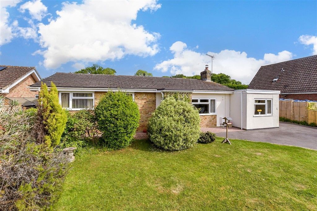 Property photo 3 of 11 External (Web)