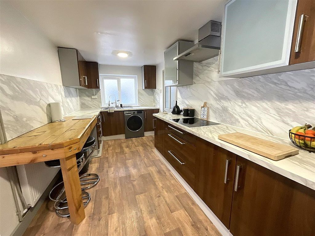 Property photo 3 of 16 Tre8.Jpg