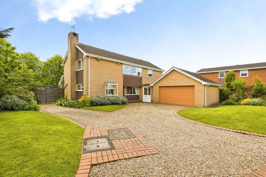Property photo 1 of 27 Pbox-Img.Jpg