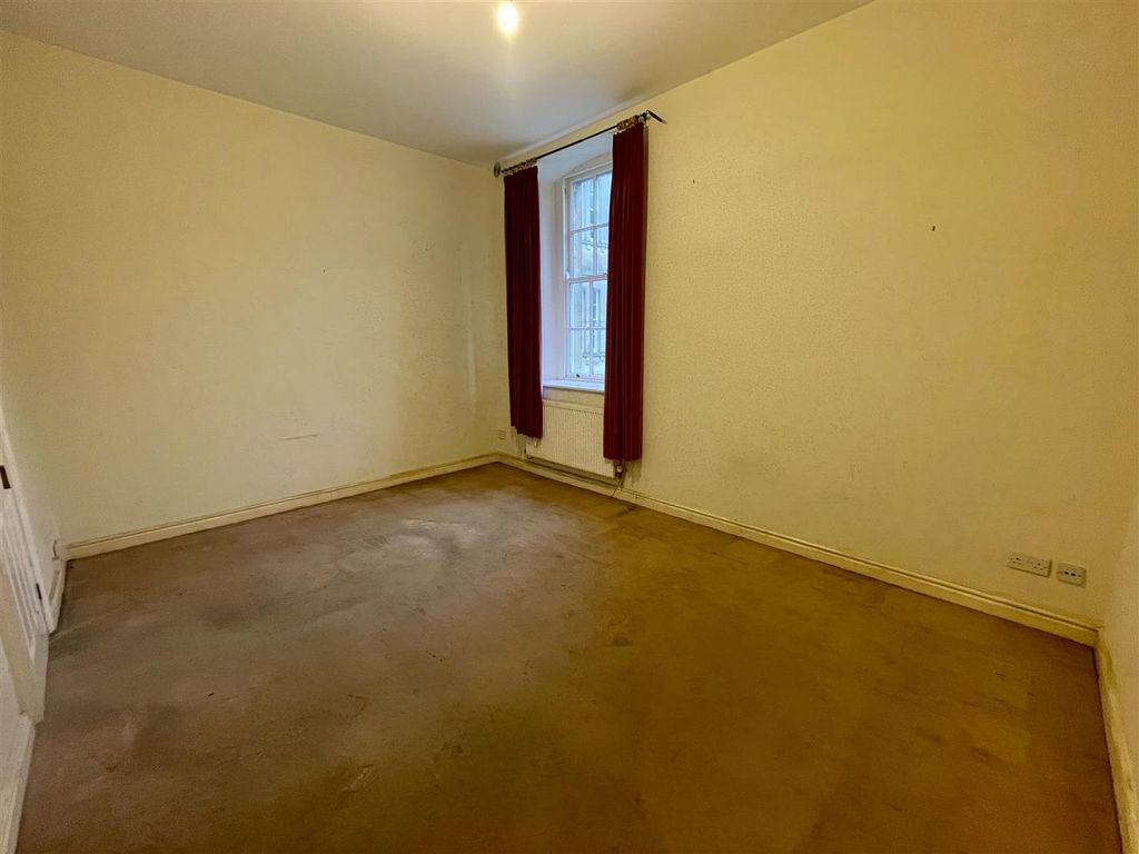 Property photo 2 of 13 Img_0080.Jpeg