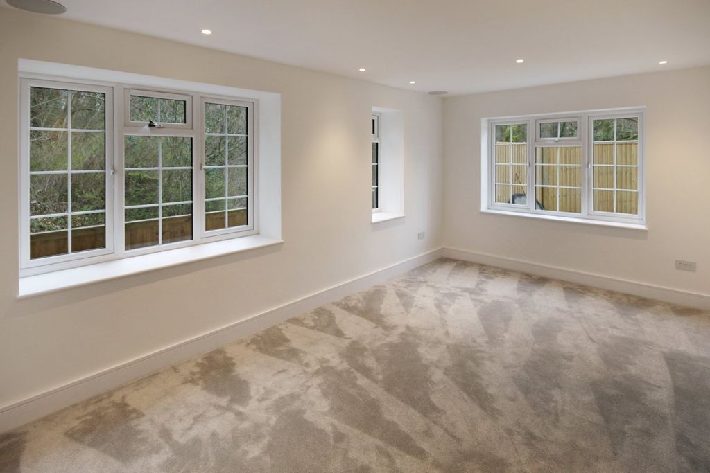 Additional image 16 of 5 bed detached house for saleTurners Hill Road, East Grinstead RH19