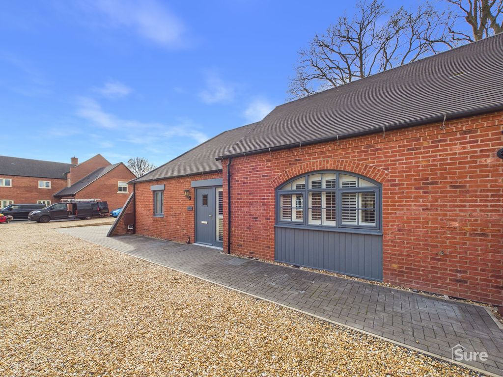 Property photo 2 of 16