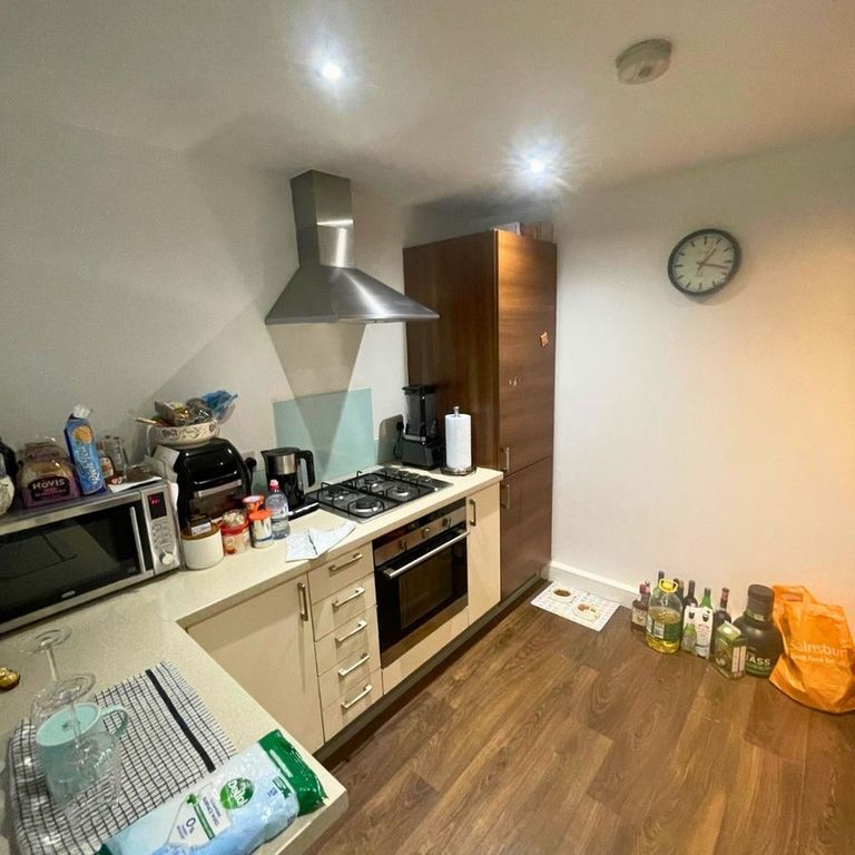 Property photo 2 of 8