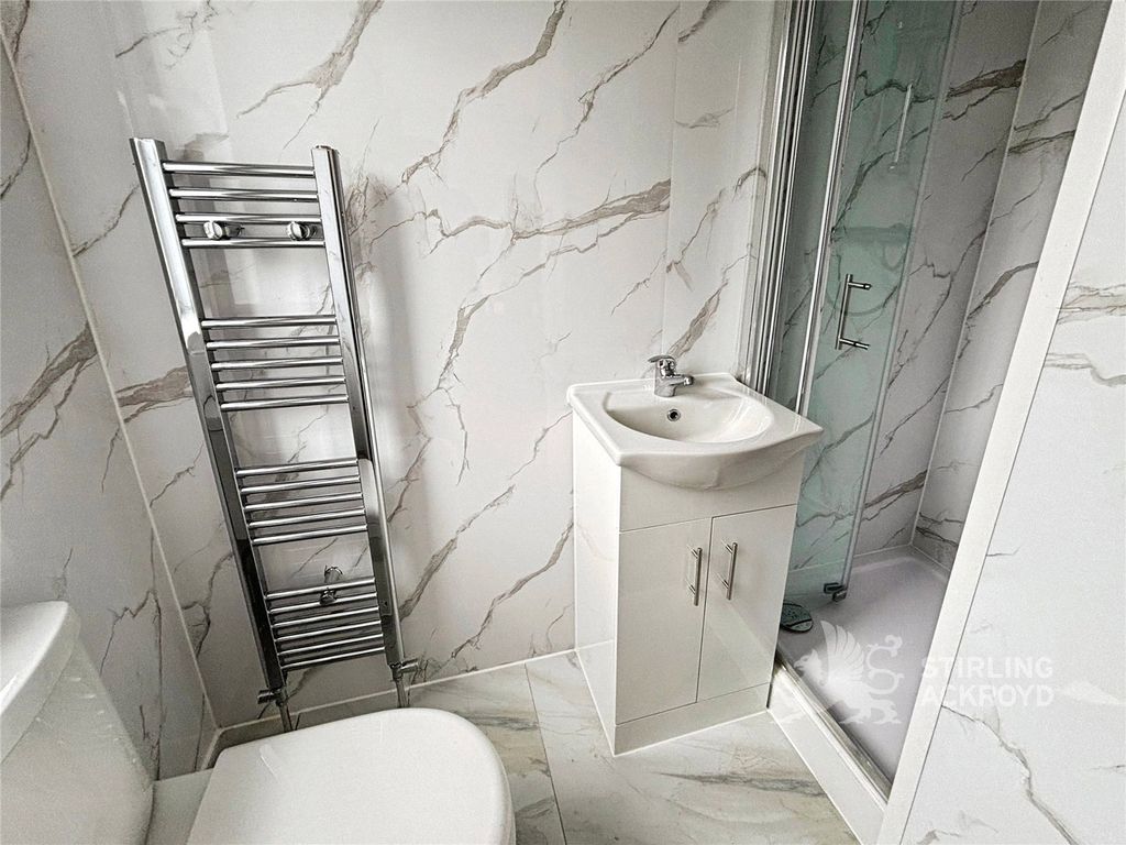 Property photo 2 of 5 Bathroom