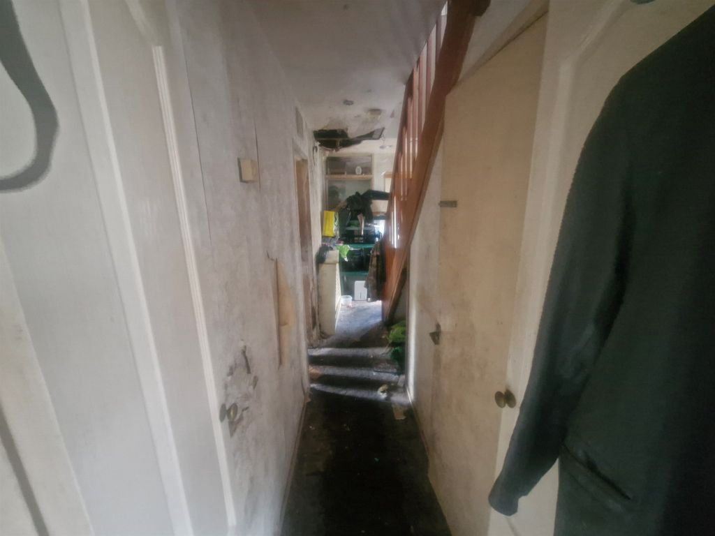 Property photo 3 of 30