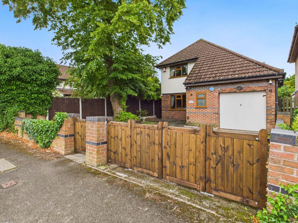 Property photo 2 of 24