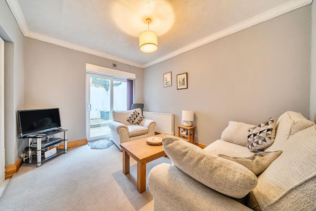 Property photo 2 of 15 1404492-8-6973495ba1c6B.Jpg