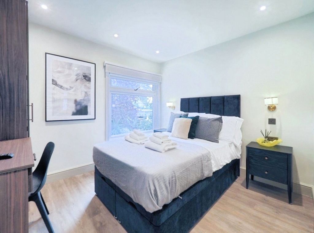Property photo 1 of 4 Pbox-Img.Jpg
