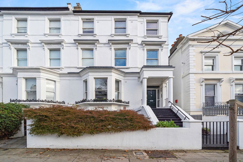 Property photo 2 of 10