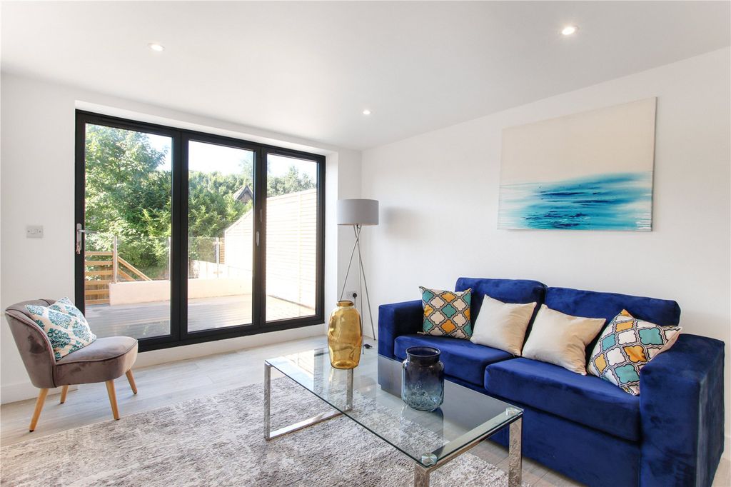 Property photo 2 of 9 Living Room