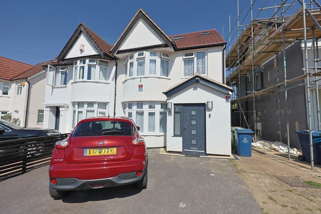 Property photo 1 of 16 4434630