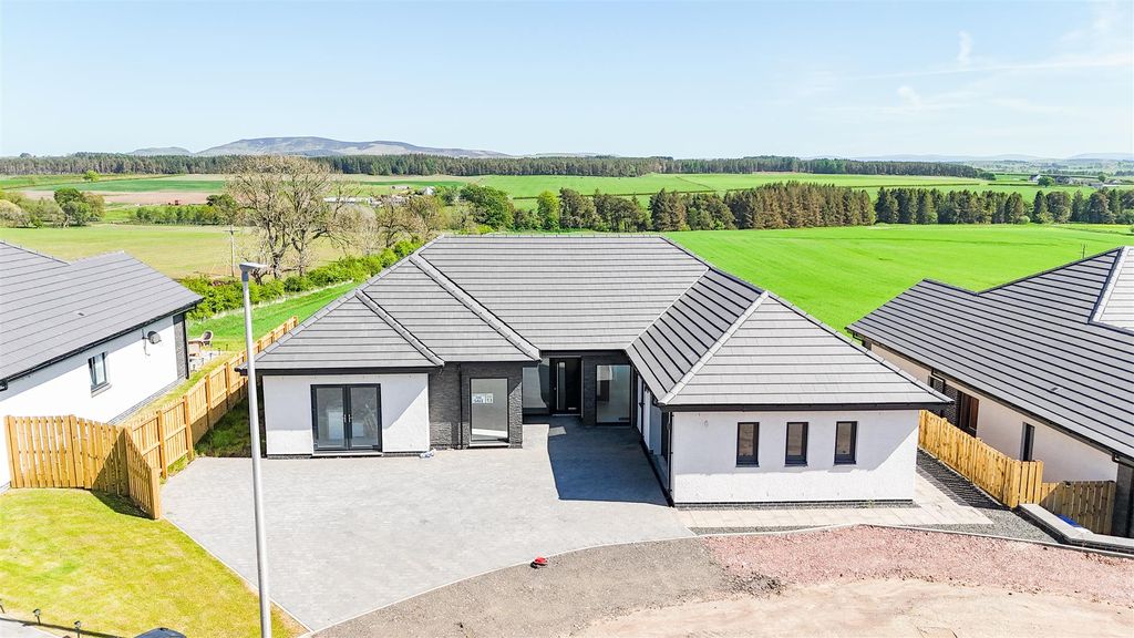 Property photo 1 of 28 Plot 13