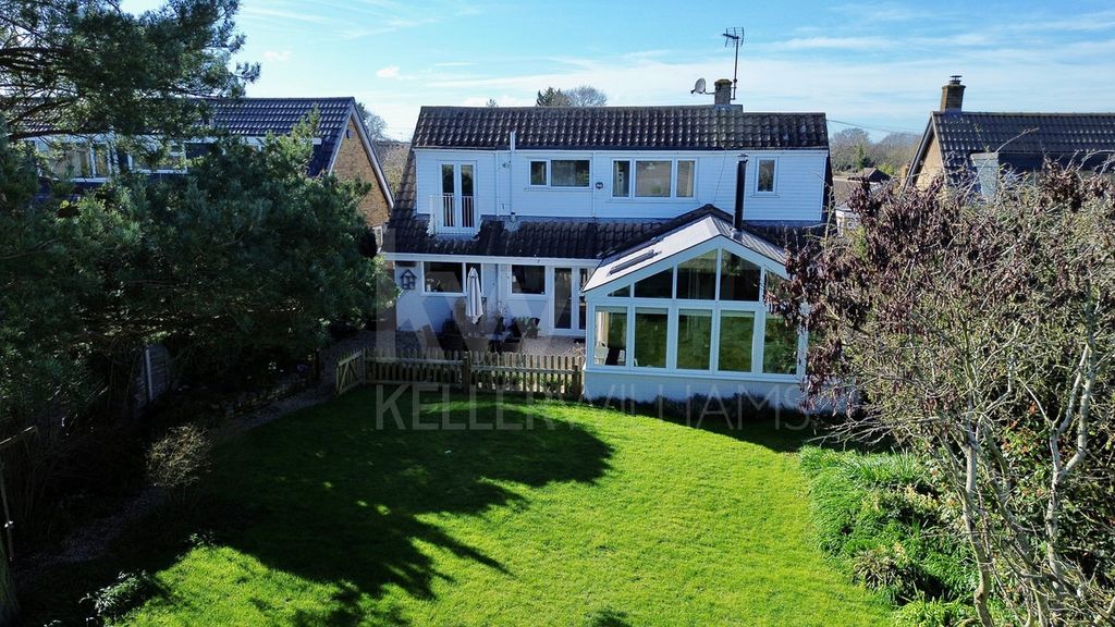 Property photo 1 of 24