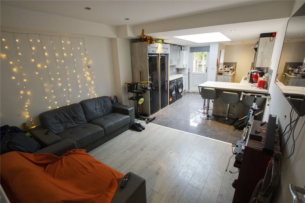 Property photo 1 of 11 Picture No. 02