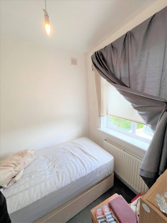 Property photo 3 of 13 Gallery