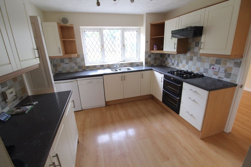 Property photo 2 of 13 Kitchen