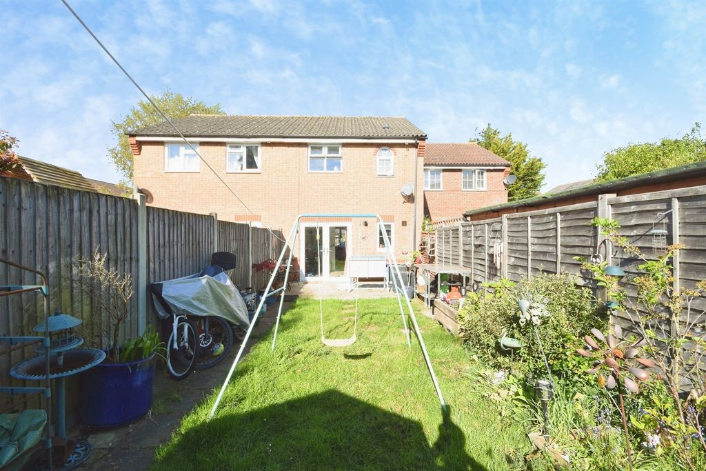 Property photo 3 of 17