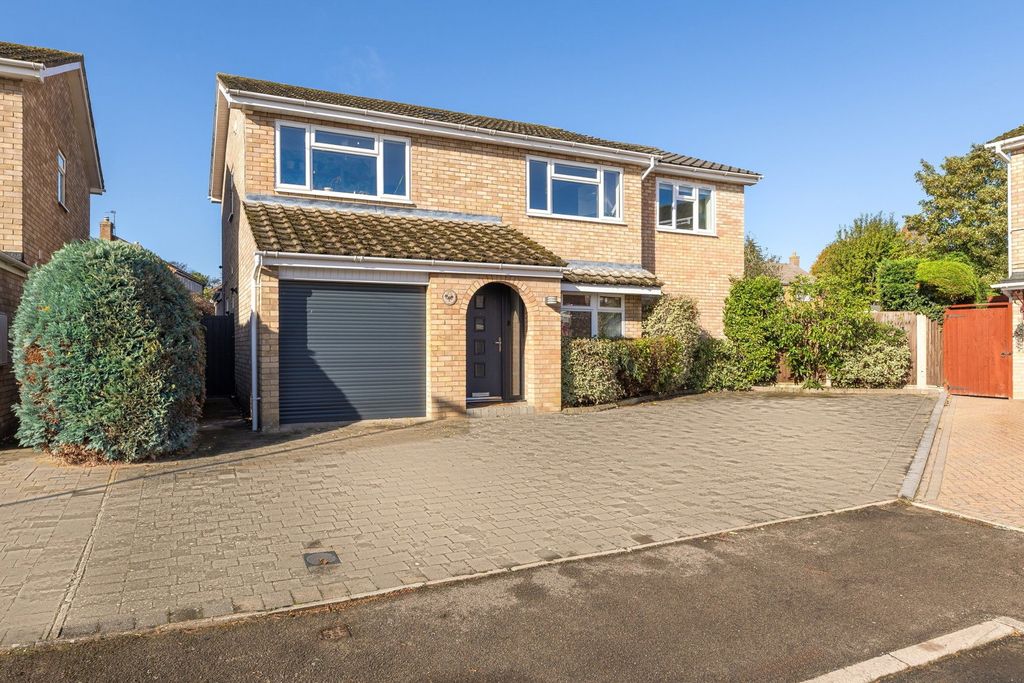 Property photo 1 of 13