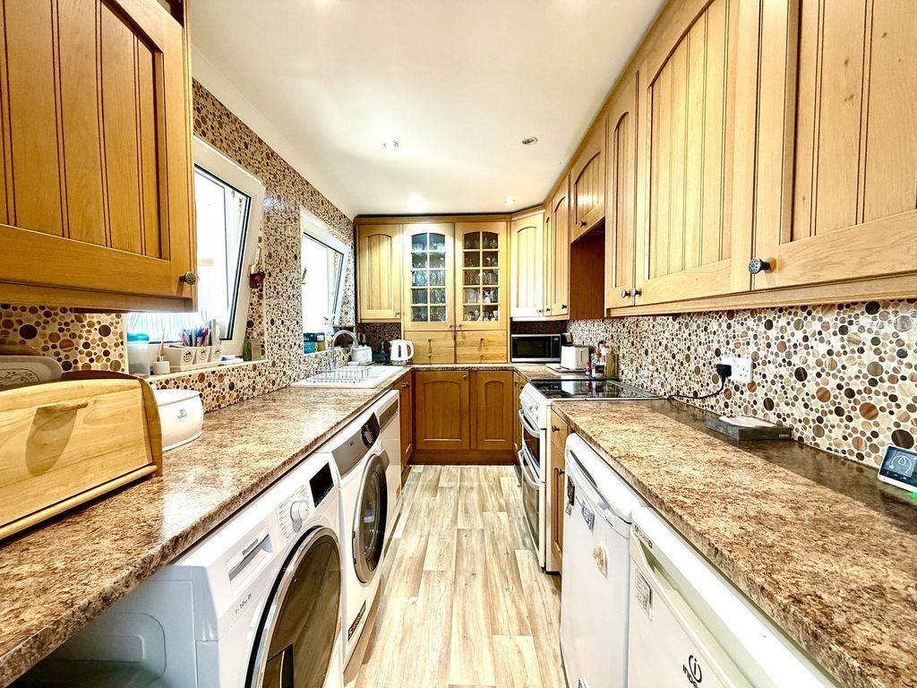 Property photo 3 of 16 Not Specified