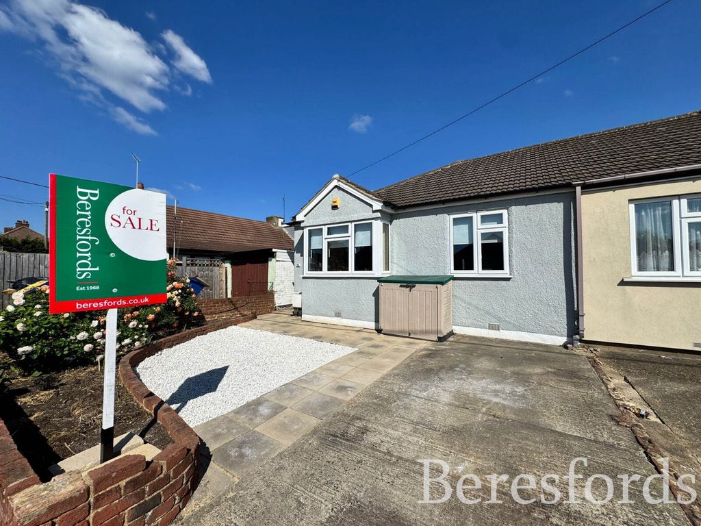 Property photo 3 of 16 Picture No. 20