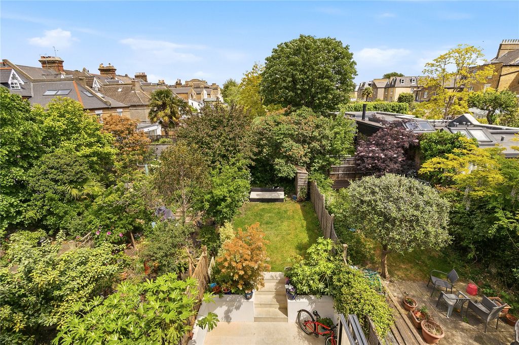 Property photo 2 of 12 Picture No. 79